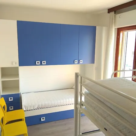 Meridiana, 2 Bedrooms Caorle